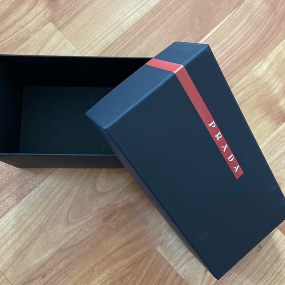 Prada empty sunglasses box‎ - Picture 2 of 3